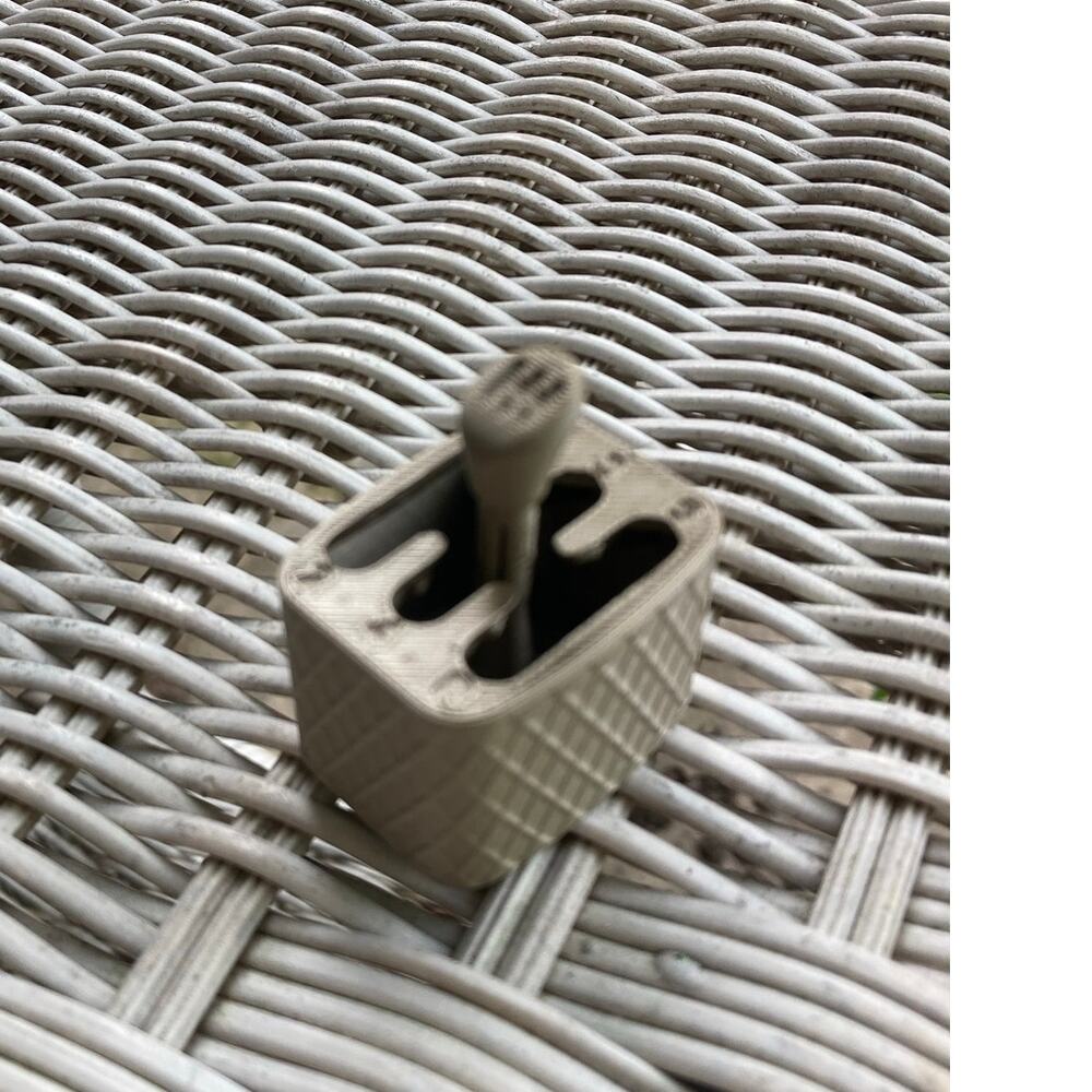 3D Printed Moveable Stick Shift Box - Picture 3 of 3